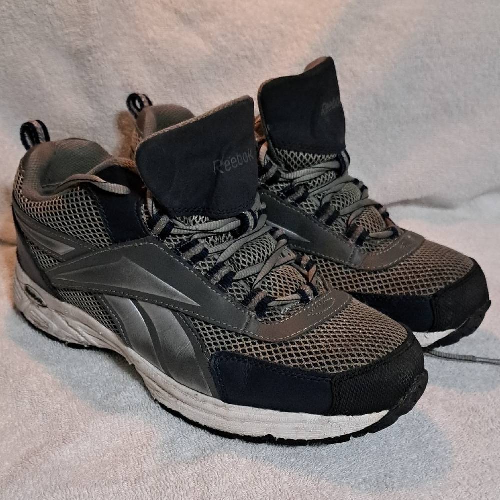 Reebok "Steel Toe" Work Shoe 9.5